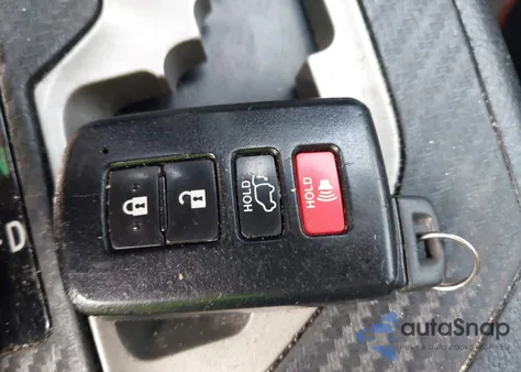 2014 Toyota Rav4 Limited из США, поврежденный, VIN 2T3YFREV6EW102562